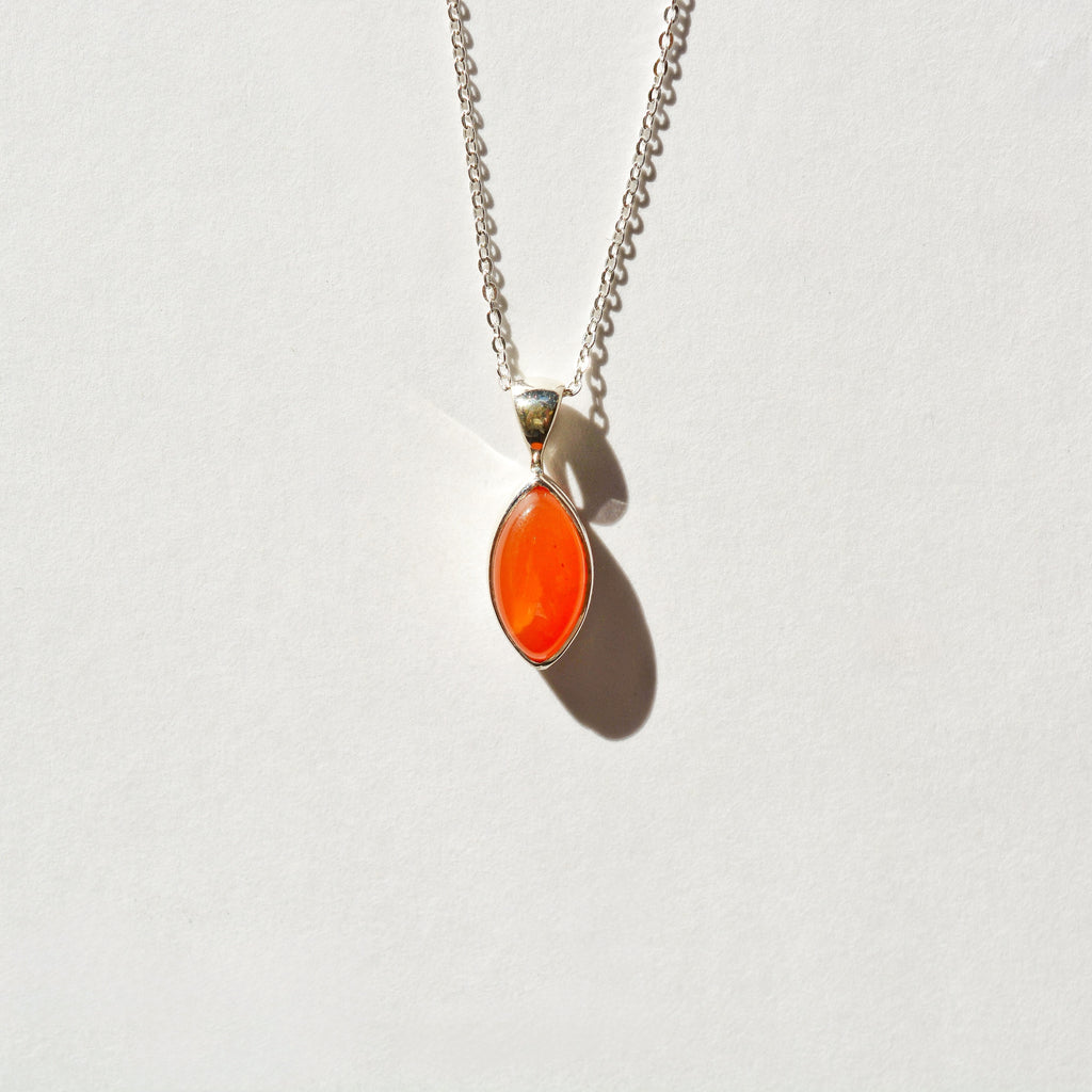 Bezel Set Polished Carnelian Necklace