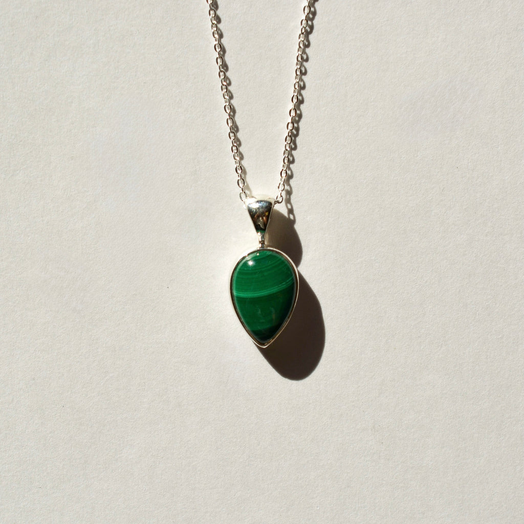 Bezel Set Polished Malachite Necklace