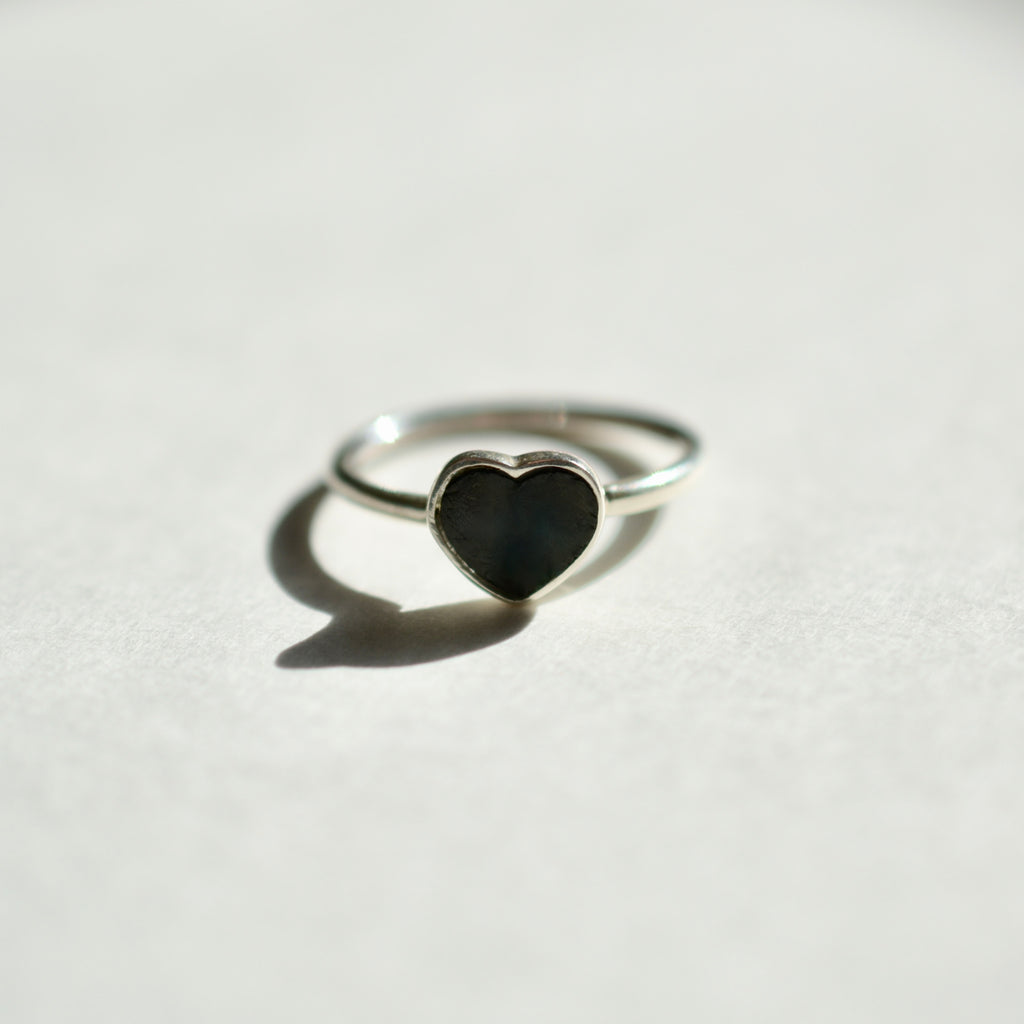Dainty Heart Ring
