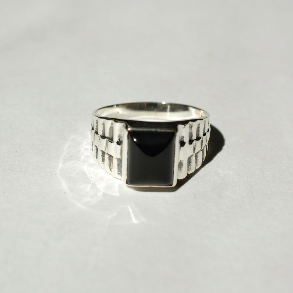 Bold Grid Signet Ring