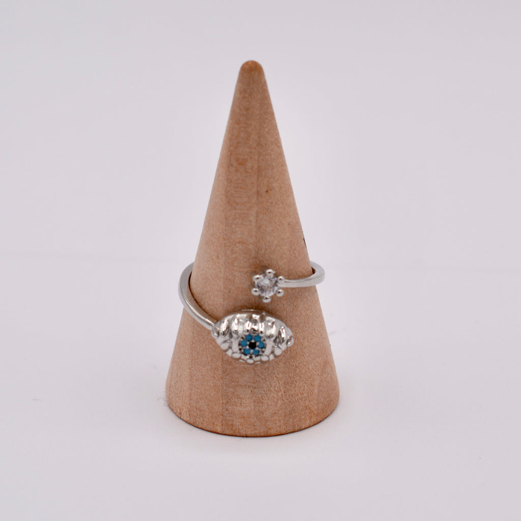 Captivating Gaze Bypass Ring