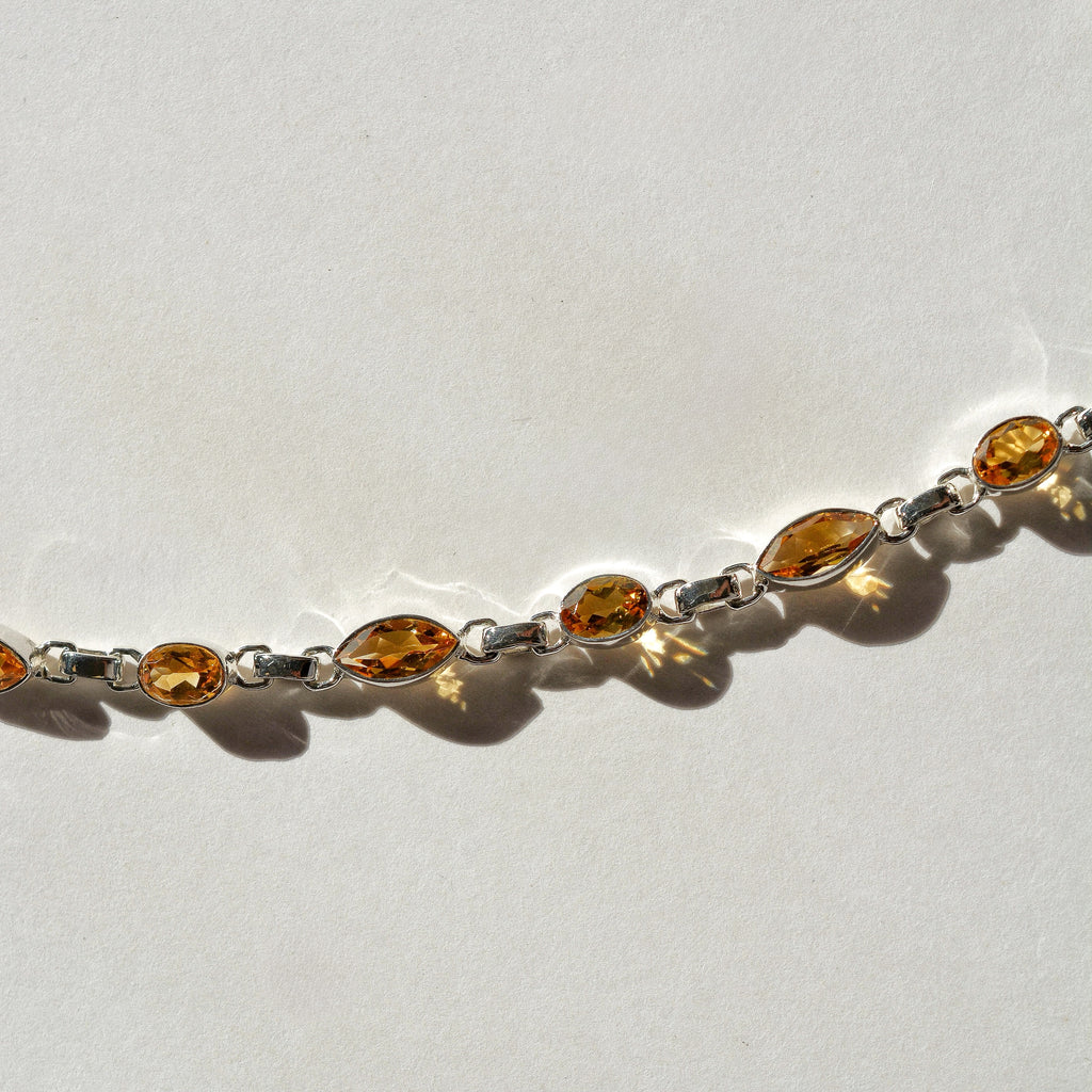 Luminous Stations Necklace – Citrine