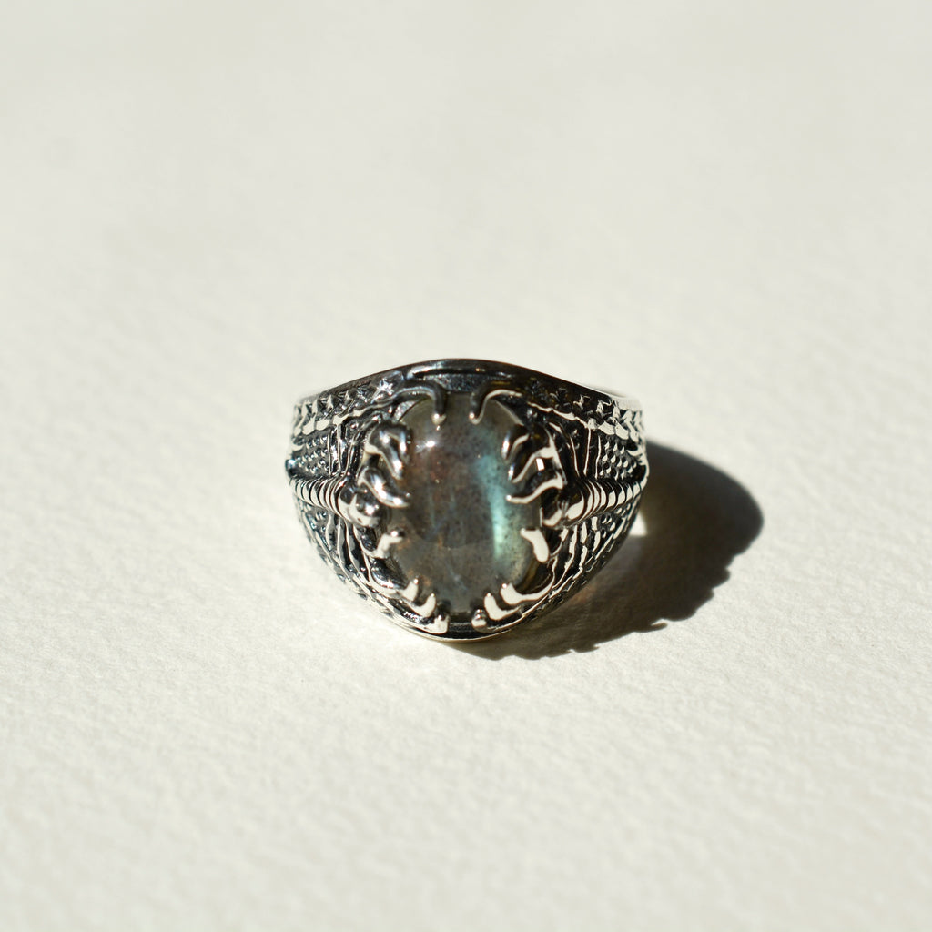 Clawset Statement Ring
