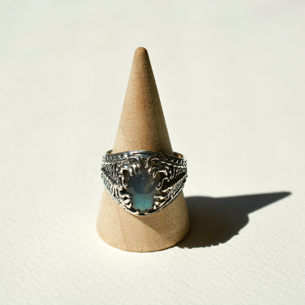 Clawset Statement Ring