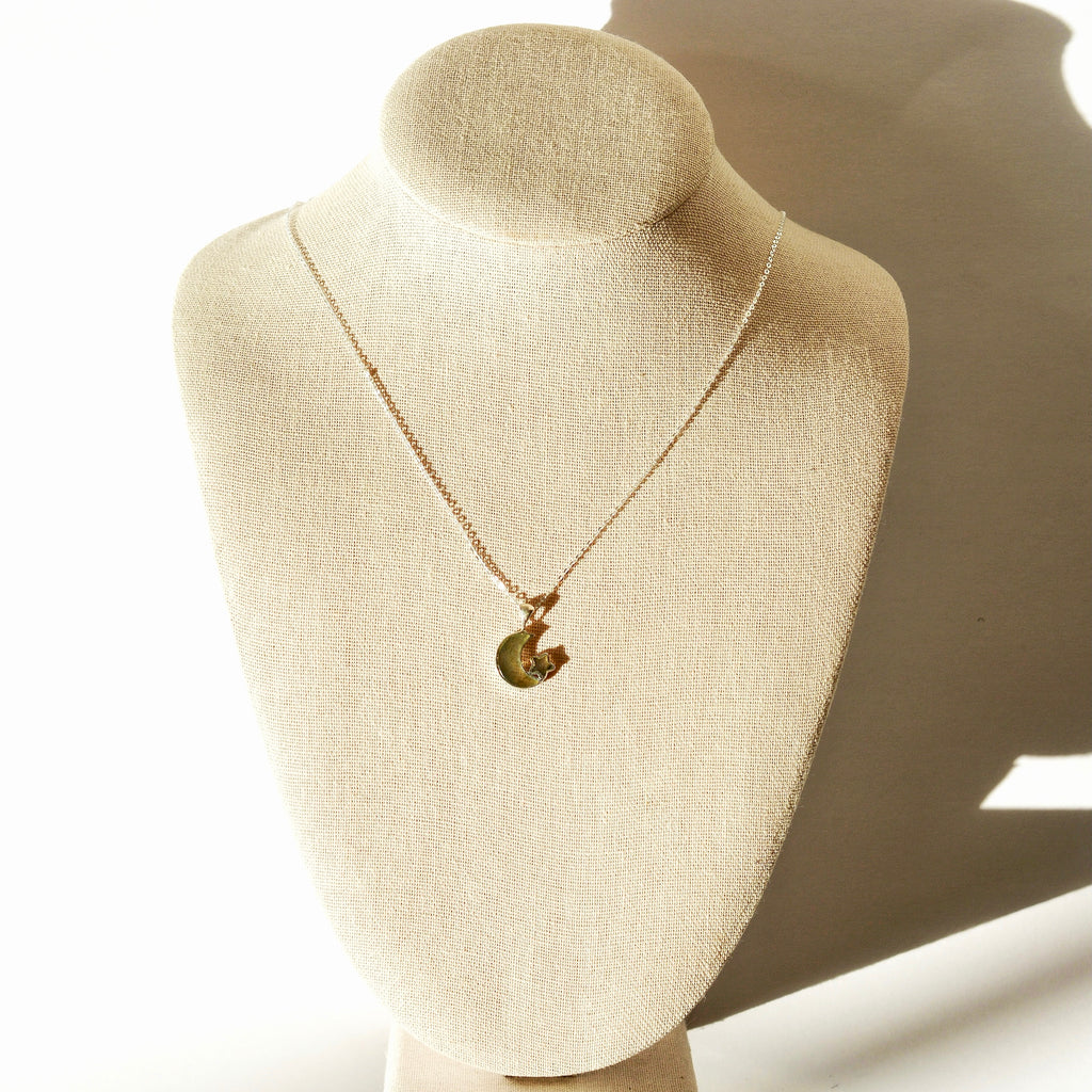 Labradorite Lunar Glow Necklace