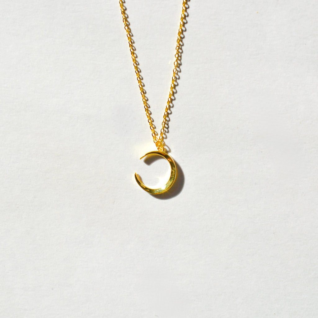 Minimalist Crescent Moon Necklace