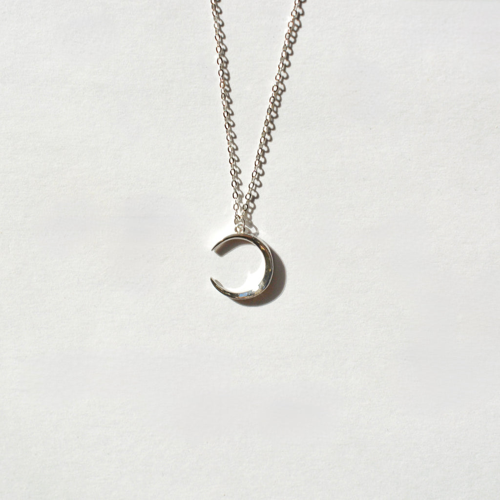 Minimalist Crescent Moon Necklace