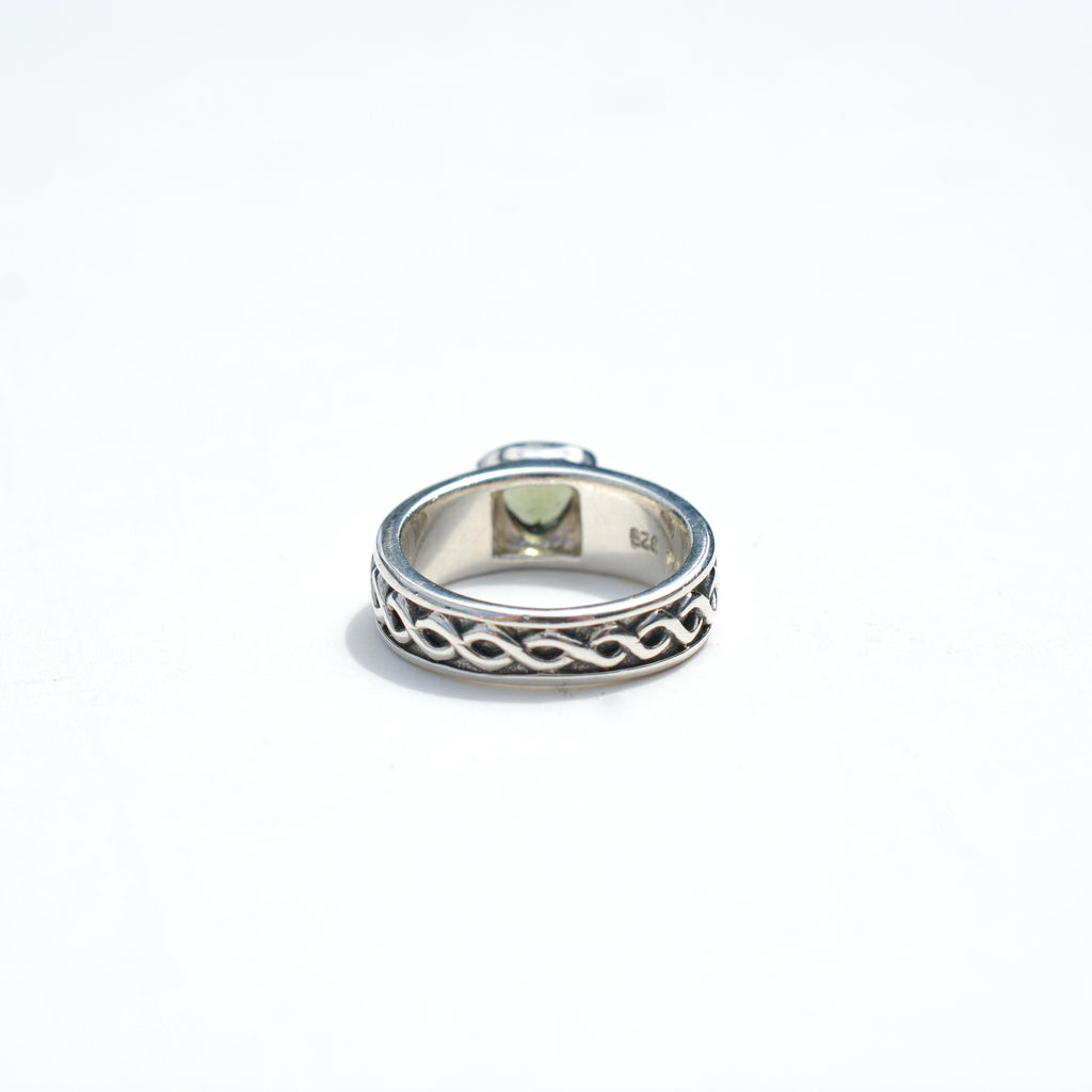 Moldavite Celtic Ring