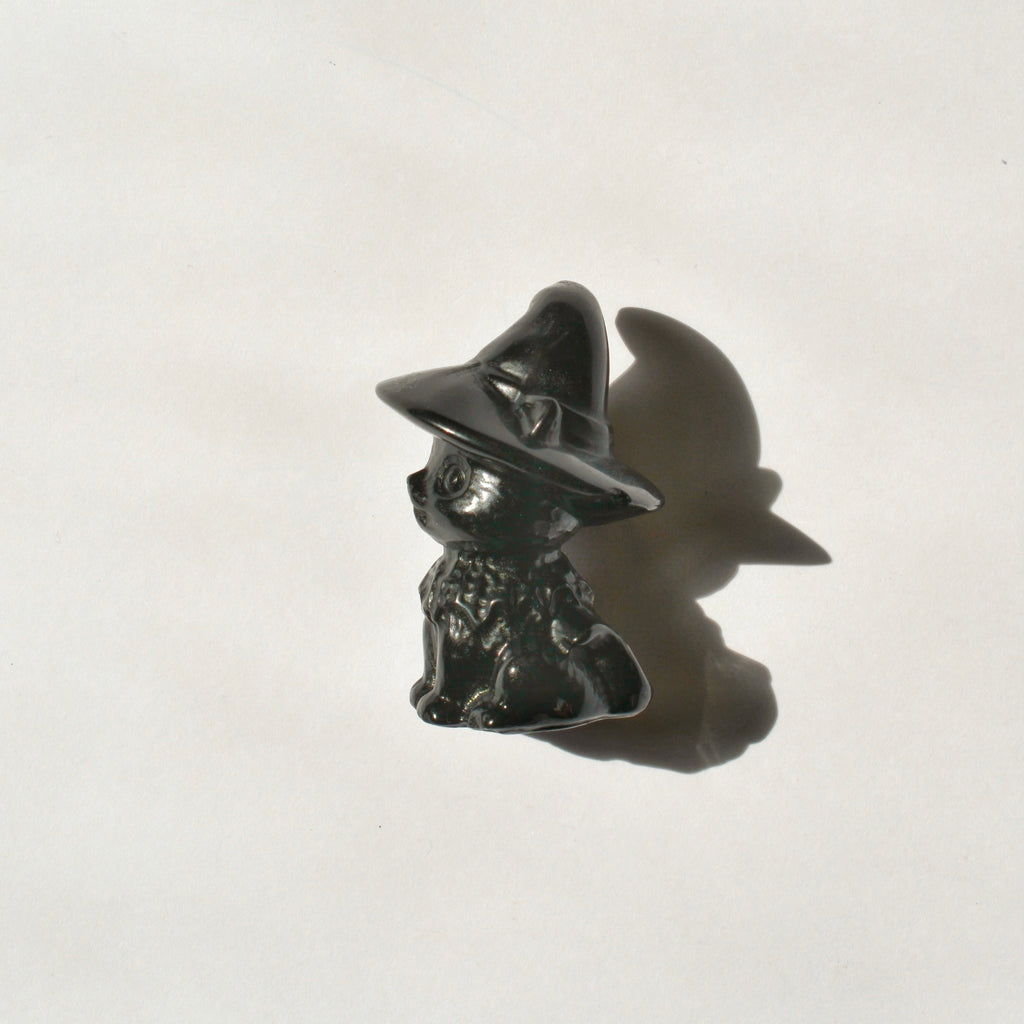 Obsidian Cat with Witch Hat