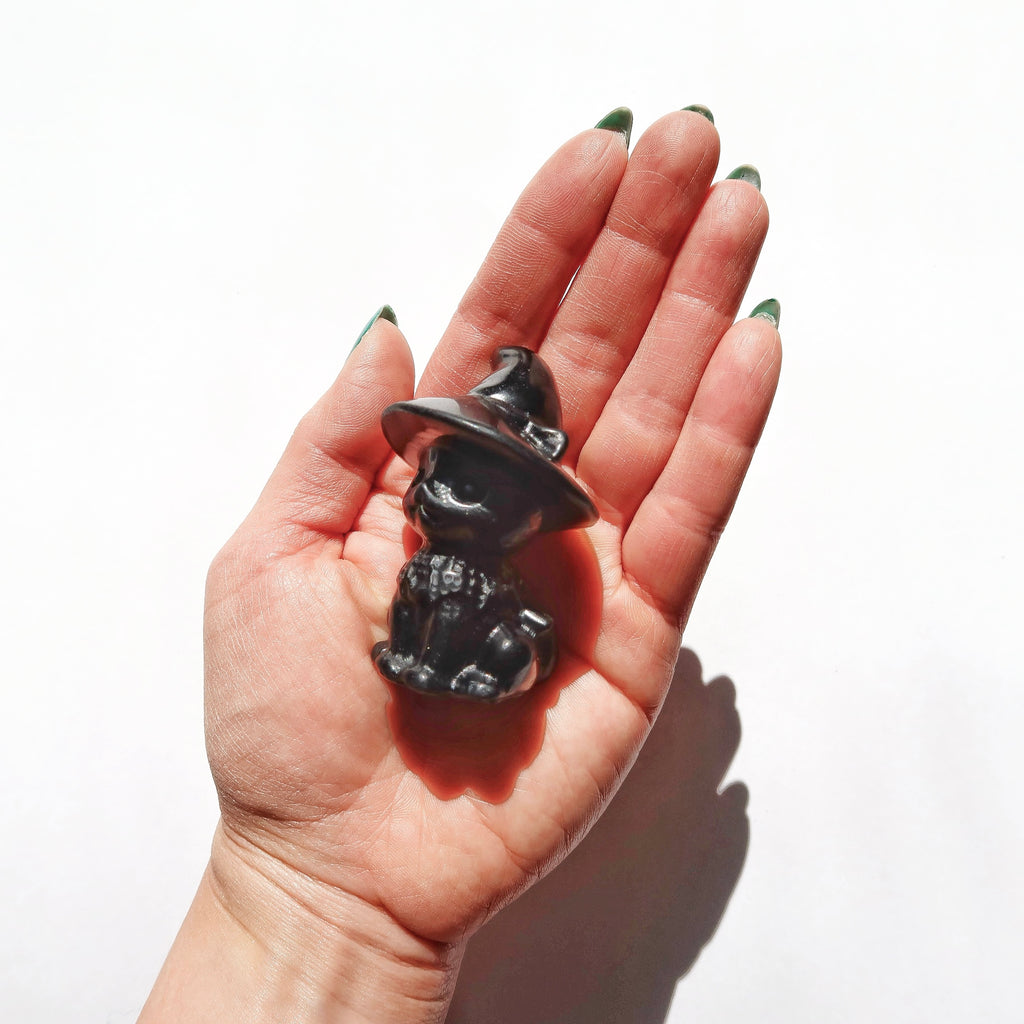 Obsidian Cat with Witch Hat