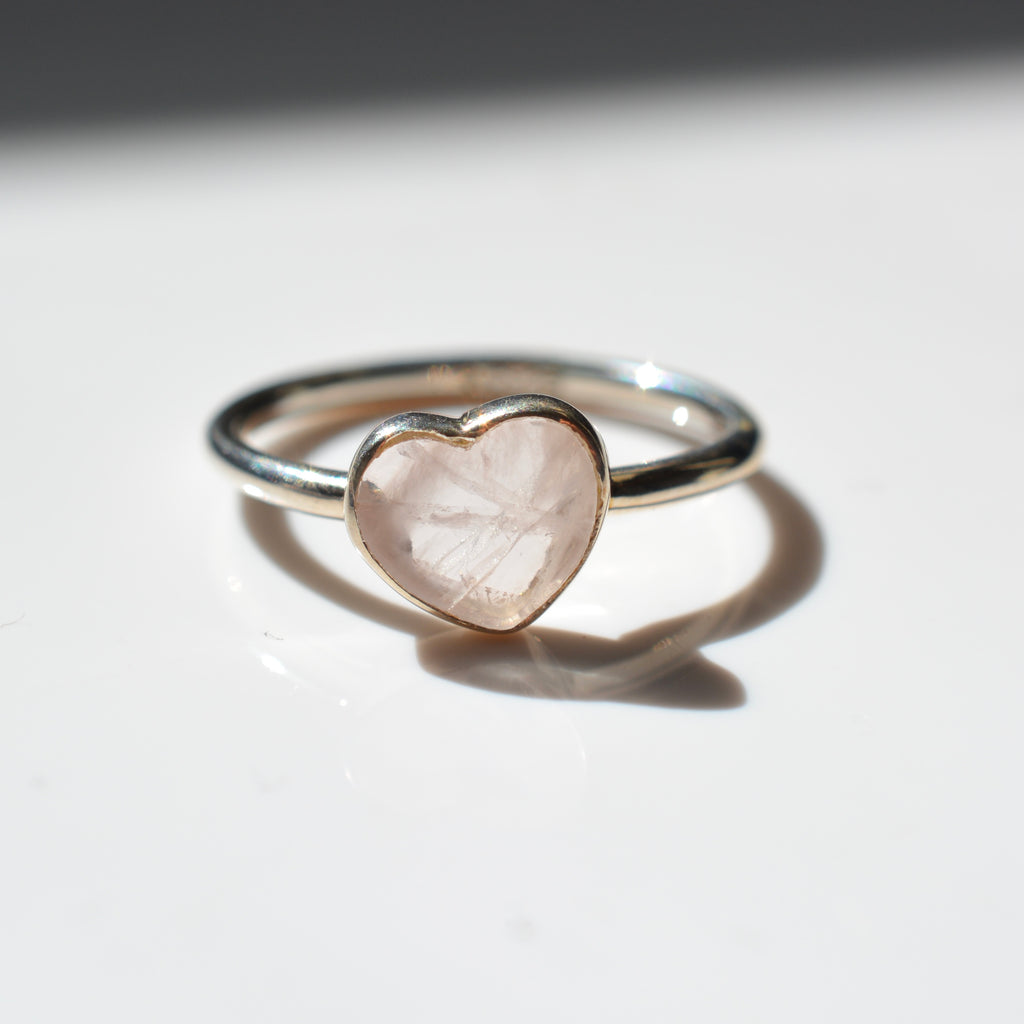 Dainty Heart Ring