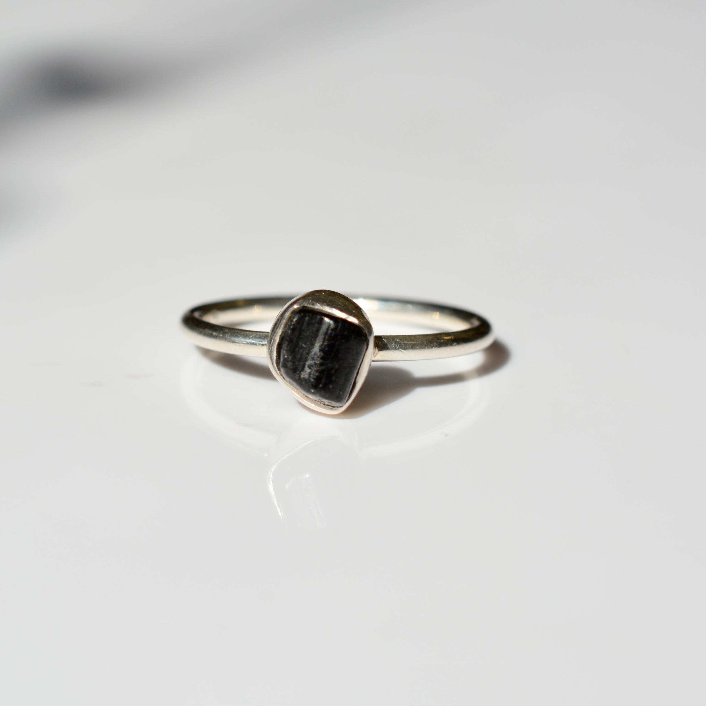 RoughCutBezelSetBlackTourmStac