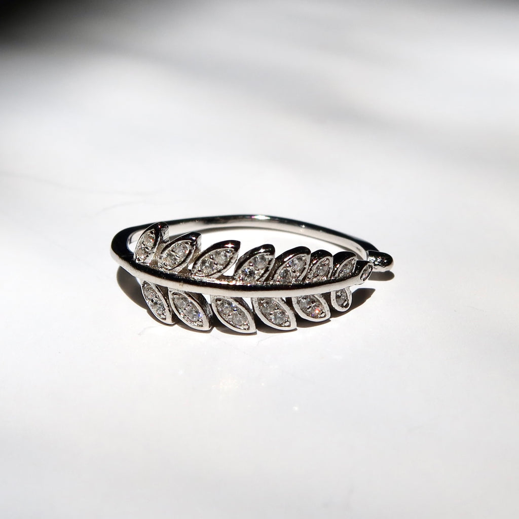 Laurel Leaf Ring