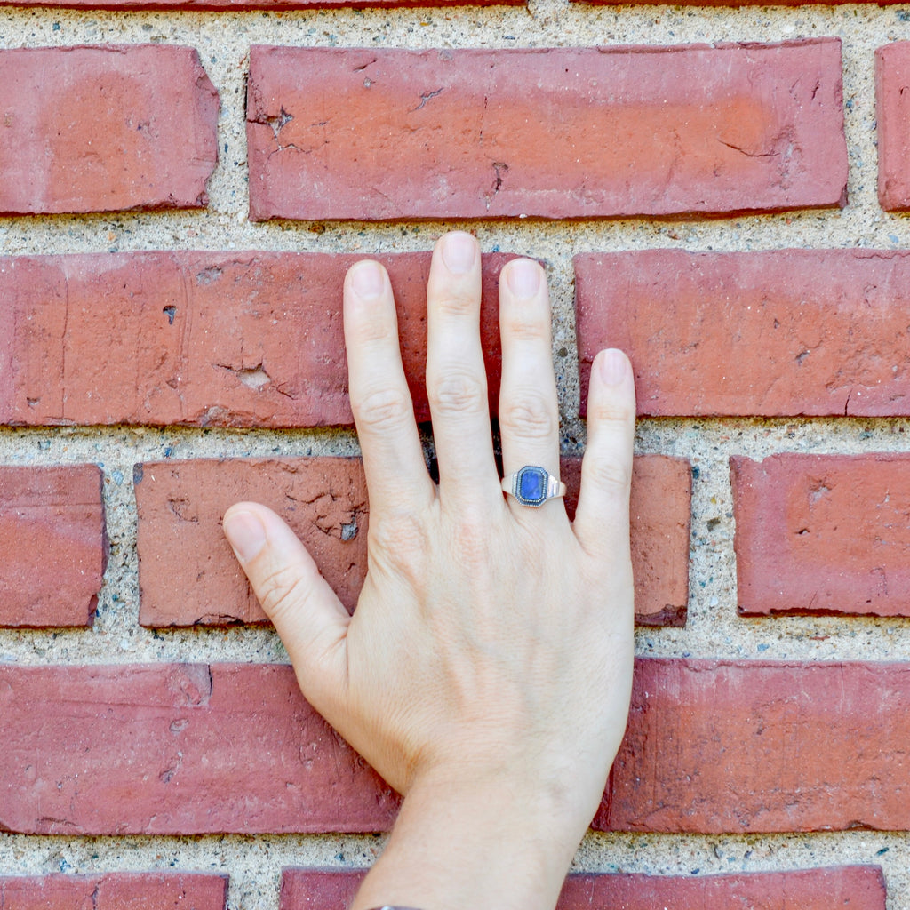 Vintage Frame Signet Ring