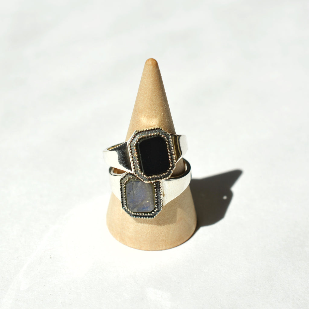 Vintage Frame Signet Ring