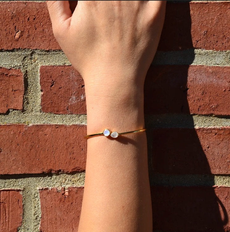 Gold Vermeil Dainty Faceted Moonstone Bangle