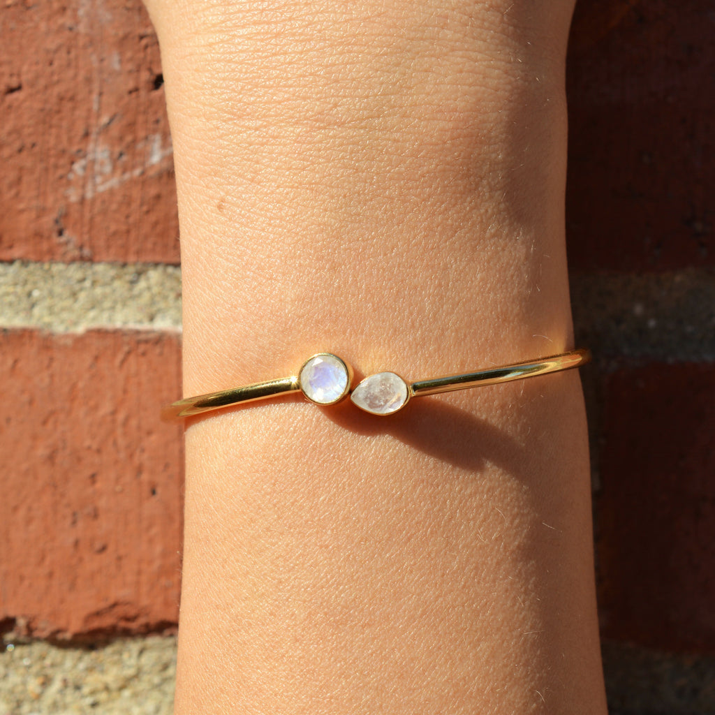 Gold Vermeil Dainty Faceted Moonstone Bangle
